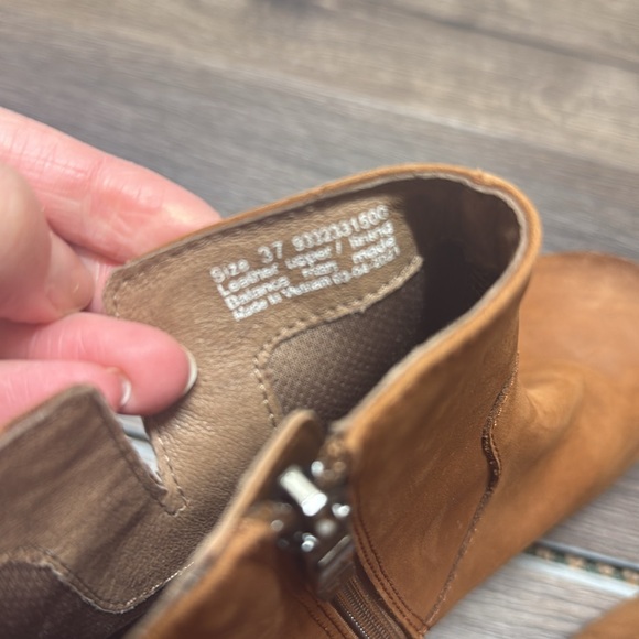 Dansko Meghan Boots - Picture 7 of 7